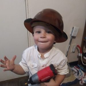 Meet your Posher, Derek